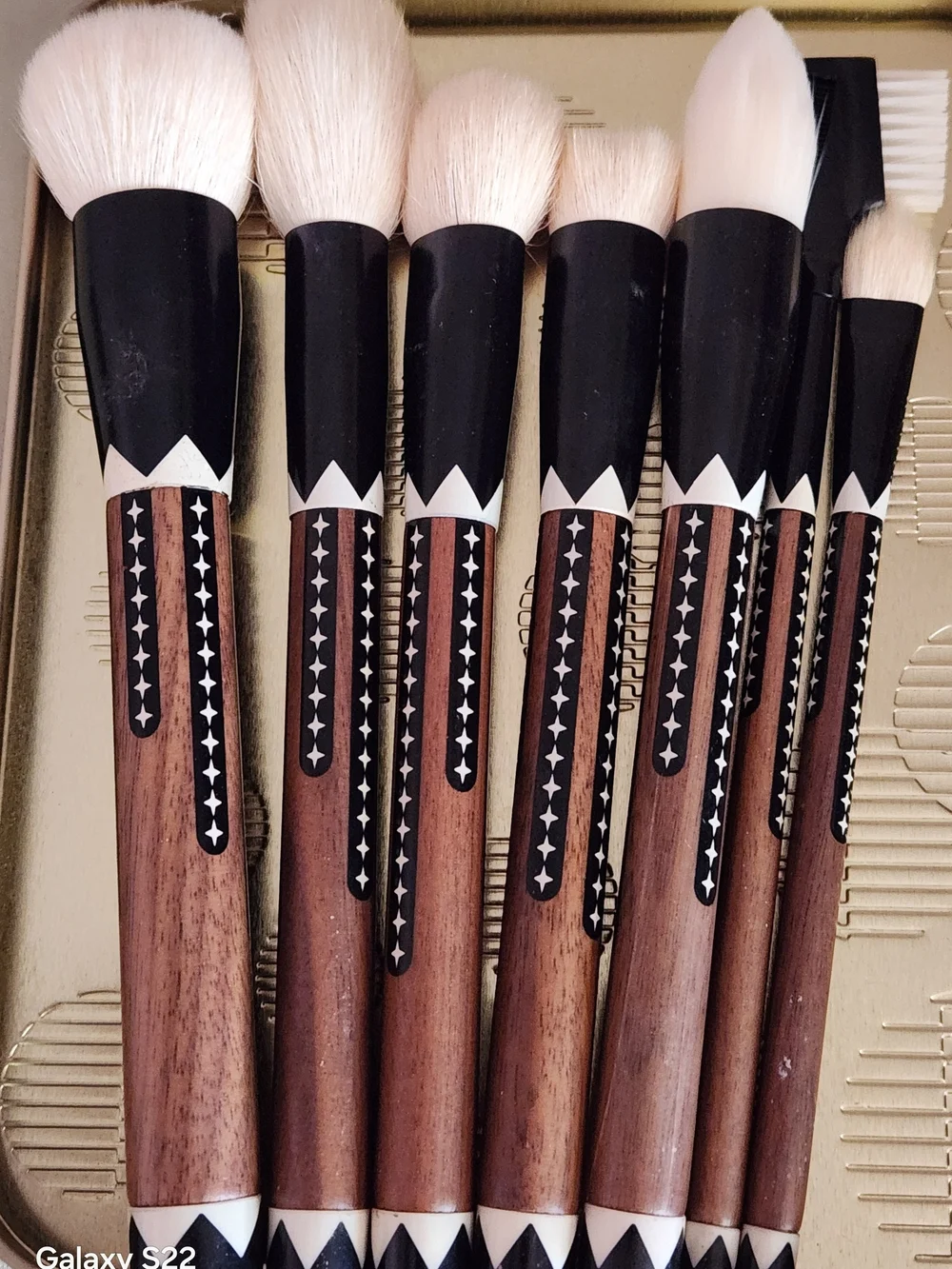 Sonia Kashuk Exotic Artisan 7 Piece Makeup Brush Set
